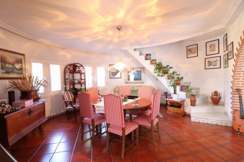 Villa for sale El Chaparral, Alicante, Spain 5 bedrooms, 380 sq.m. No. 113912 - photo 29