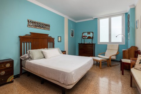 Apartment for sale Las Palmas De Gran Canaria, Gran Canaria, Spain 4 bedrooms, 136 sq.m. No. 106773 - photo 6