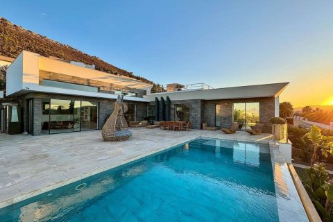 Villa for sale Javea, Alicante, Spain 4 bedrooms, 281 sq.m. No. 118032 - photo 5