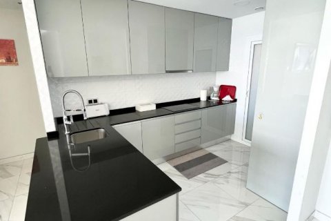 Apartment for sale Benidorm, Alicante, Spain 2 bedrooms, 98 sq.m. No. 118027 - photo 20