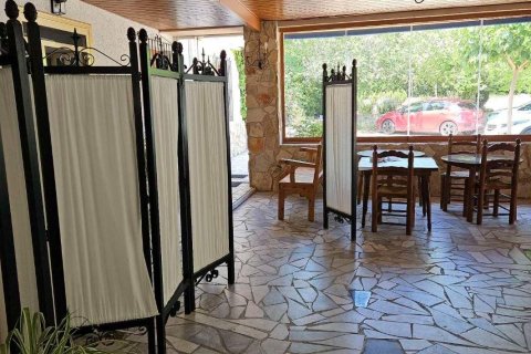Villa for sale Elda, Alicante, Spain 3 bedrooms, 500 sq.m. No. 116339 - photo 8