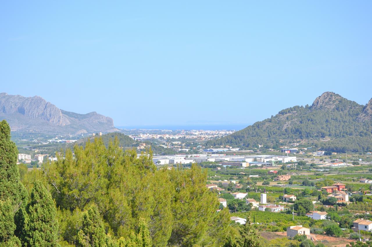 Villa en Pedreguer, Alicante, España 6 dormitorios, 288 m2 No. 116338