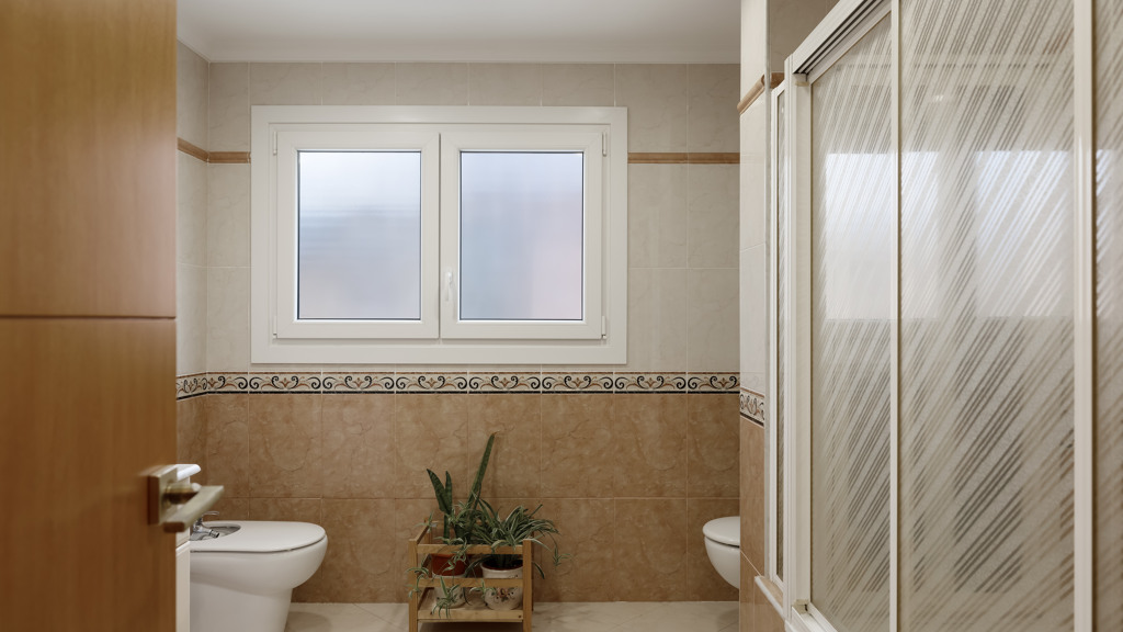 Villa a Malaga, Spagna 7 camere da letto, 407 mq. N° 107303