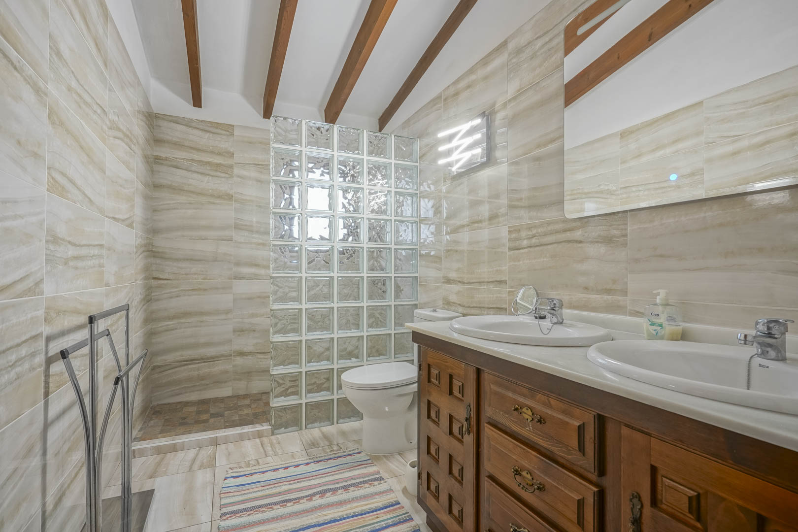 Villa in Pego, Alicante, Spanien 5 Schlafzimmer, 307 m2 Nr. 93137
