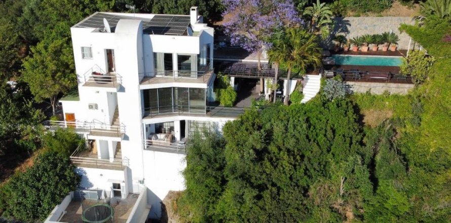 House Marbella, Malaga, Espagne 4 chambres, 502 m2 No. 49149