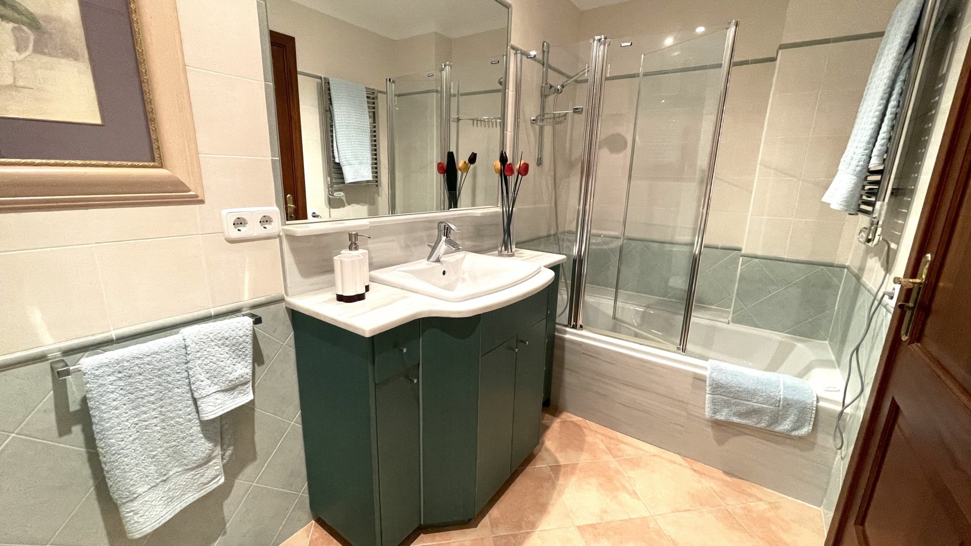Huvila Valldemosa, Mallorca, Espanja 4 makuuhuonetta, 320 m2 No. 111886