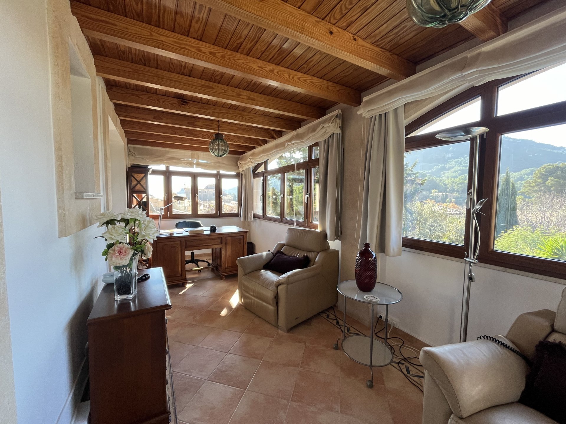 Huvila Valldemosa, Mallorca, Espanja 4 makuuhuonetta, 320 m2 No. 111886