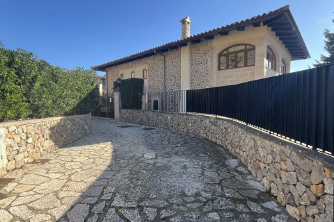 Villa for rent Valldemosa, Mallorca, Spain 4 bedrooms, 320 sq.m. No. 111886 - photo 2
