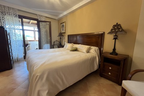Villa for rent Valldemosa, Mallorca, Spain 4 bedrooms, 320 sq.m. No. 111886 - photo 17
