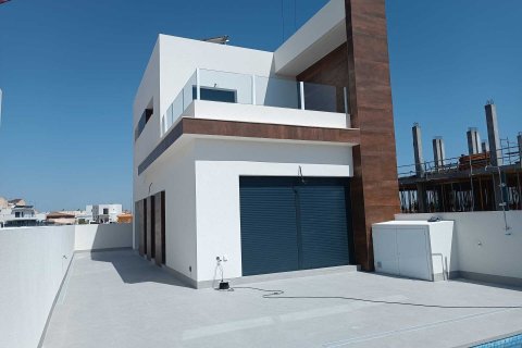 Huvila myytävänä Daya Nueva, Alicante, Espanja, 3 makuuhuonetta, 96 m2 No. 110051 - kuva 3