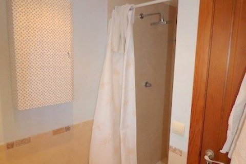 Продажа квартиры в Бенидорм, Аликанте, Испания 3 спальни, 95м2 №118939 - фото 19