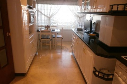 Apartament Benidorm, Alicante, Hiszpania 3 sypialnie, 150 mkw. nr 118934 – zdjęcie 17