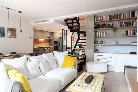 Apartment for sale Barcelona, Spain 4 bedrooms, 162 sq.m. No. 50574 - photo 2