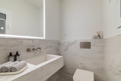 Apartament L'Eixample, Barcelona, Hiszpania 4 sypialnie, 140 mkw. nr 93260 – zdjęcie 19