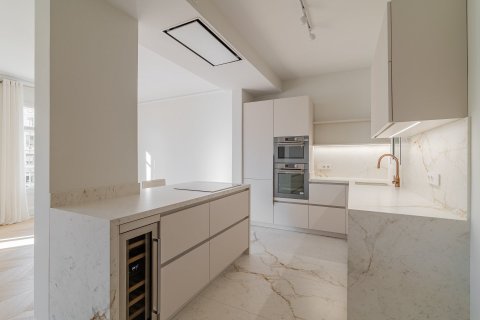 Apartament L'Eixample, Barcelona, Hiszpania 4 sypialnie, 140 mkw. nr 93260 – zdjęcie 4