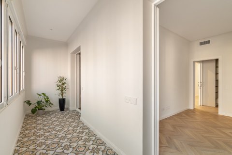 Apartament L'Eixample, Barcelona, Hiszpania 4 sypialnie, 140 mkw. nr 93260 – zdjęcie 11