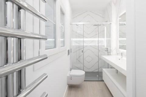 Dzīvoklis pārdošanā Cadiz, Spānijā 1 istaba, 82.76 m2 Nr. 106079 - attēls 26