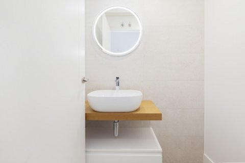 Dzīvoklis pārdošanā Cadiz, Spānijā 1 istaba, 82.76 m2 Nr. 106079 - attēls 16