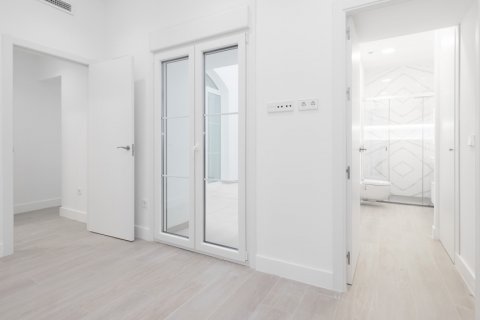Dzīvoklis pārdošanā Cadiz, Spānijā 1 istaba, 82.76 m2 Nr. 106079 - attēls 19