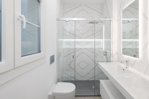 Dzīvoklis pārdošanā Cadiz, Spānijā 1 istaba, 82.76 m2 Nr. 106079 - attēls 28