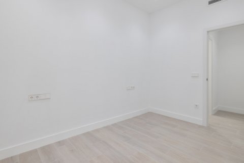 Dzīvoklis pārdošanā Cadiz, Spānijā 1 istaba, 82.76 m2 Nr. 106079 - attēls 21