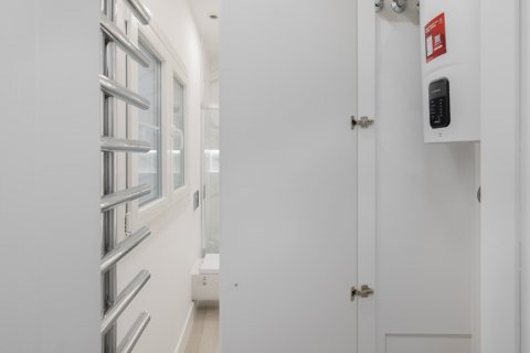 Dzīvoklis pārdošanā Cadiz, Spānijā 1 istaba, 82.76 m2 Nr. 106079 - attēls 25