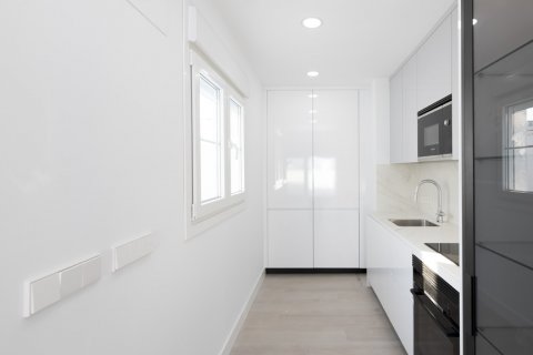 Penthouse for sale Cadiz, Spain 1 bedroom, 73.91 sq.m. No. 106078 - photo 20