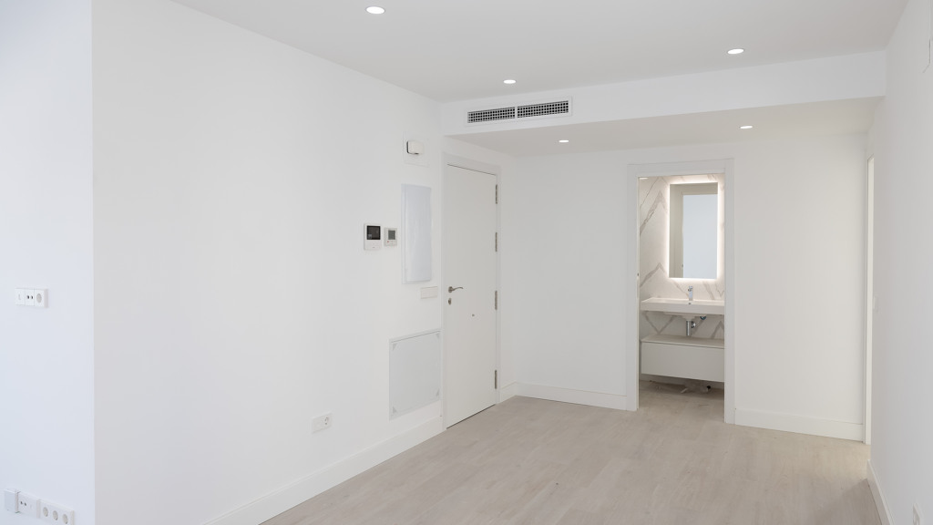 Penthouse in Cadiz, Spain 1 bedroom, 73.91 sq.m. No. 106078