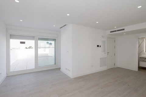 Penthouse for sale Cadiz, Spain 1 bedroom, 73.91 sq.m. No. 106078 - photo 24