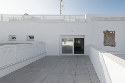 Penthouse for sale Cadiz, Spain 1 bedroom, 73.91 sq.m. No. 106078 - photo 14