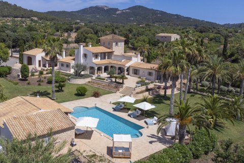 Finca for rent Cas Concos Des Cavaller, Mallorca, Spain 6 bedrooms, 1096 sq.m. No. 111937 - photo 1