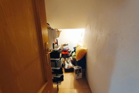 Dom w Rojales, Alicante, Hiszpania 5 sypialni, 188 mkw. nr 112943 – zdjęcie 23