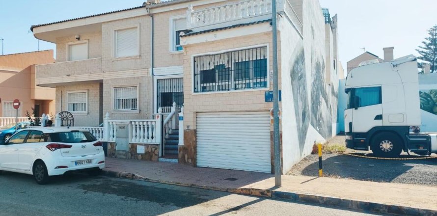 Dom w Rojales, Alicante, Hiszpania 5 sypialni, 188 mkw. nr 112943