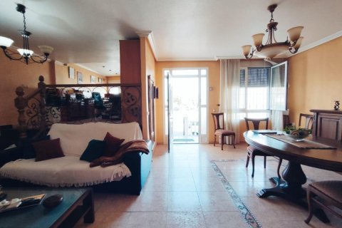 Dom w Rojales, Alicante, Hiszpania 5 sypialni, 188 mkw. nr 112943 – zdjęcie 9