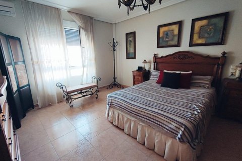 Сasa en venta Rojales, Alicante, España 5 dormitorios, 188 m2 No. 112943 - foto 30