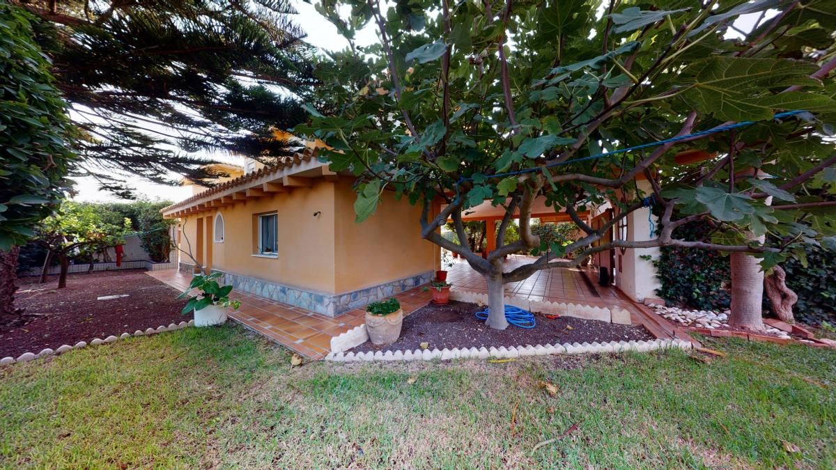 Villa Alicante, Spānijā 8 istabas, 480 m2 Nr. 112934