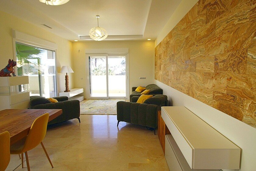 Villa in La Zenia, Alicante, Spain 5 bedrooms, 306 sq.m. No. 103370