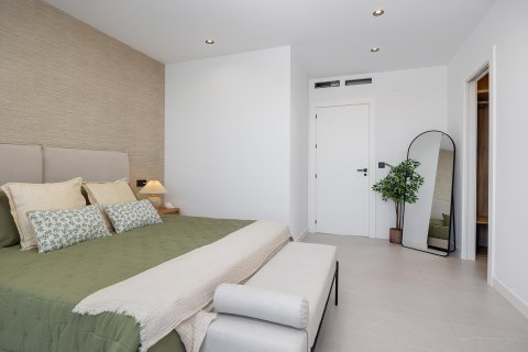 Huvila myytävänä Torrevieja, Alicante, Espanja, 3 makuuhuonetta, 142 m2 No. 112324 - kuva 16