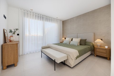 Huvila myytävänä Torrevieja, Alicante, Espanja, 3 makuuhuonetta, 142 m2 No. 112324 - kuva 15