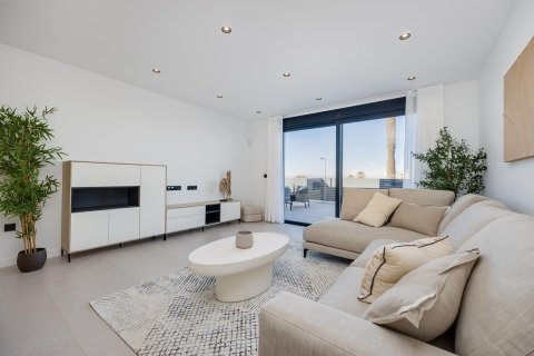 Huvila myytävänä Torrevieja, Alicante, Espanja, 3 makuuhuonetta, 142 m2 No. 112324 - kuva 8