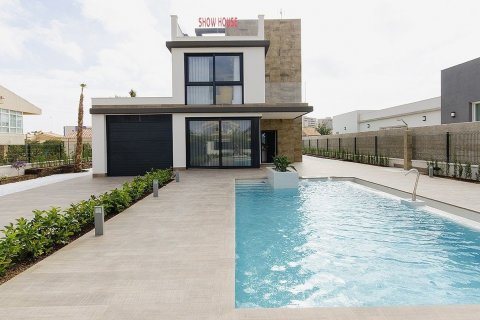 Villa till salu Alicante, Spanien 4 sovrum, 157 kvm. Nr. 111476 - foto 19