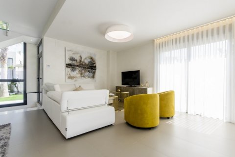 Villa à vendre Alicante, Espagne, 3 chambres, 193 m2 No. 111475 - photo 15
