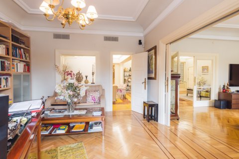 Wohnung zum Verkauf Madrid, Spanien 5 Schlafzimmer, 355 m2 Nr. 108034 - Foto 4