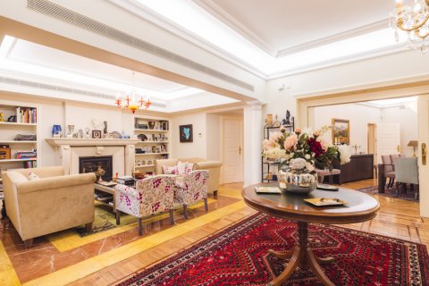 Wohnung zum Verkauf Madrid, Spanien 5 Schlafzimmer, 355 m2 Nr. 108034 - Foto 6