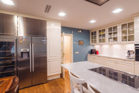 Wohnung zum Verkauf Madrid, Spanien 5 Schlafzimmer, 355 m2 Nr. 108034 - Foto 16
