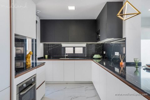 Apartment for sale in San Miguel de Salinas, Alicante, Spain 2 bedrooms, 75 sq.m. No. 9218 - photo 5