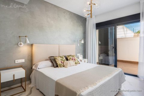 Apartment for sale in San Miguel de Salinas, Alicante, Spain 2 bedrooms, 75 sq.m. No. 9218 - photo 6