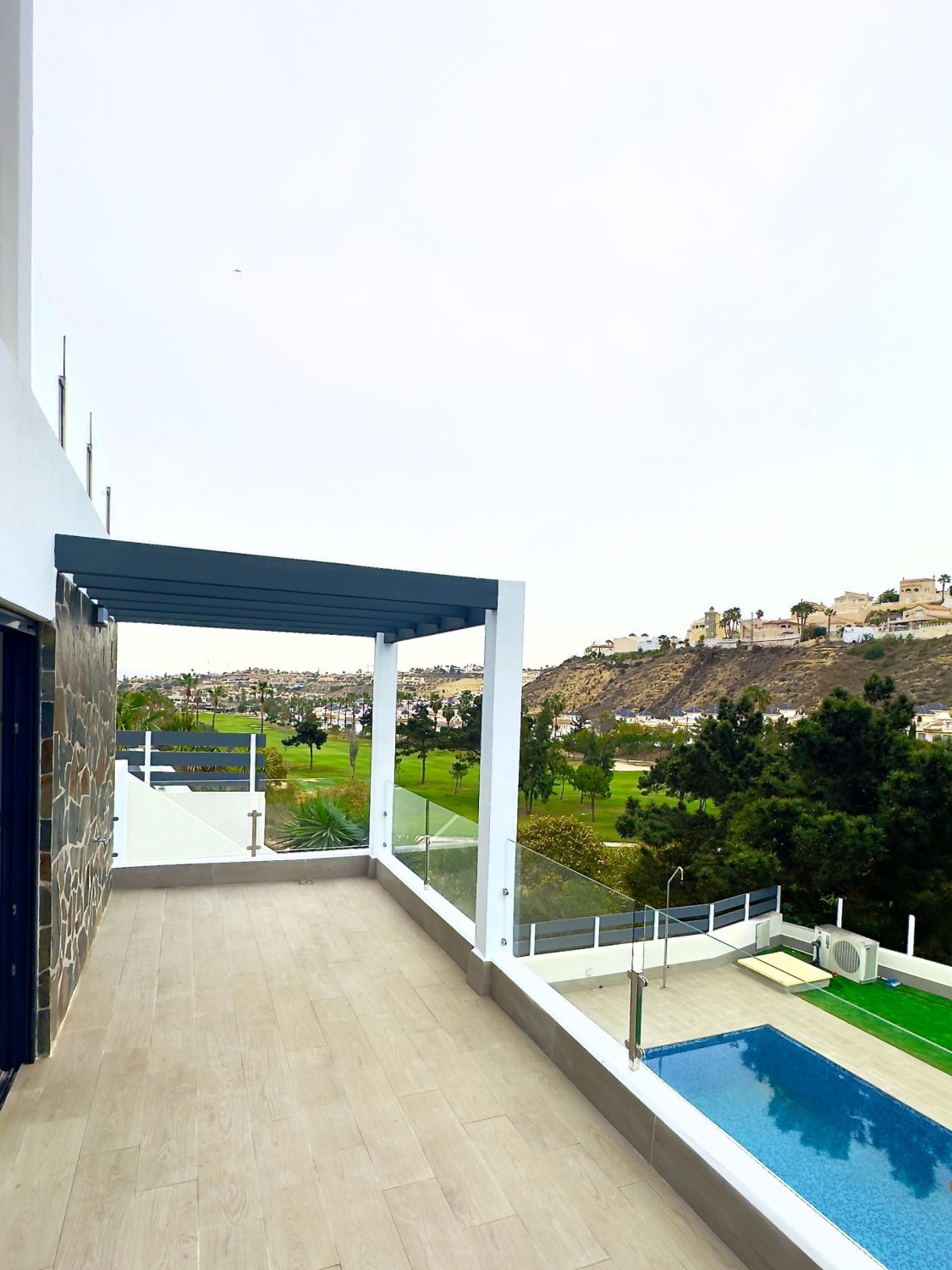 Сasa en Rojales, Alicante, España 4 dormitorios, 260 m2 No. 95585