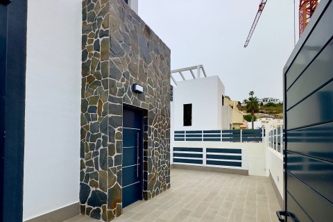 House for sale in Rojales, Alicante, Spain 4 bedrooms, 260 sq.m. No. 95585 - photo 6