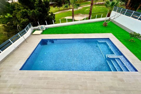 House for sale in Rojales, Alicante, Spain 4 bedrooms, 260 sq.m. No. 95585 - photo 2